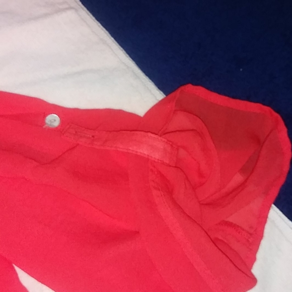 Blouse - Picture 3 of 4